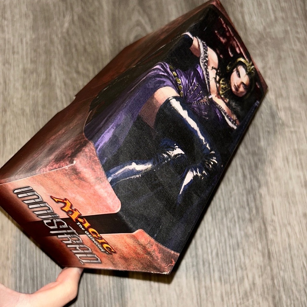 Magic the gathering collection box